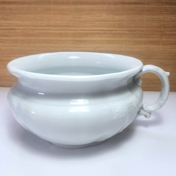 Antique Royal Ironstone China Chamber Pot Johnson Bros. England - Picture 1 of 8